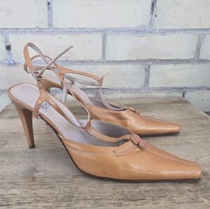 Vintage Pointed Leather Heels